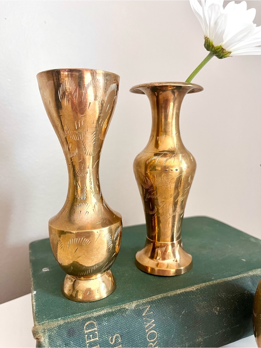Vintage Brass Vase Boho Decor Small Floral Bud Vase Cottagecore Shelf Styling - Picture 3 of 4